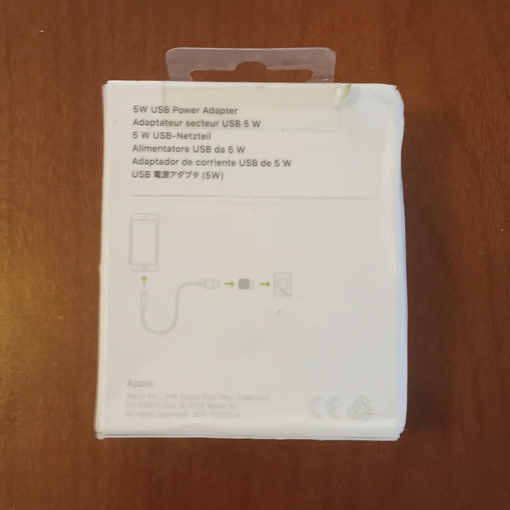 COPY - APPLE 5W USB ADAPTER